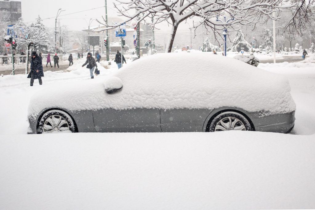 Prognoza actualizată: până când va ninge în București