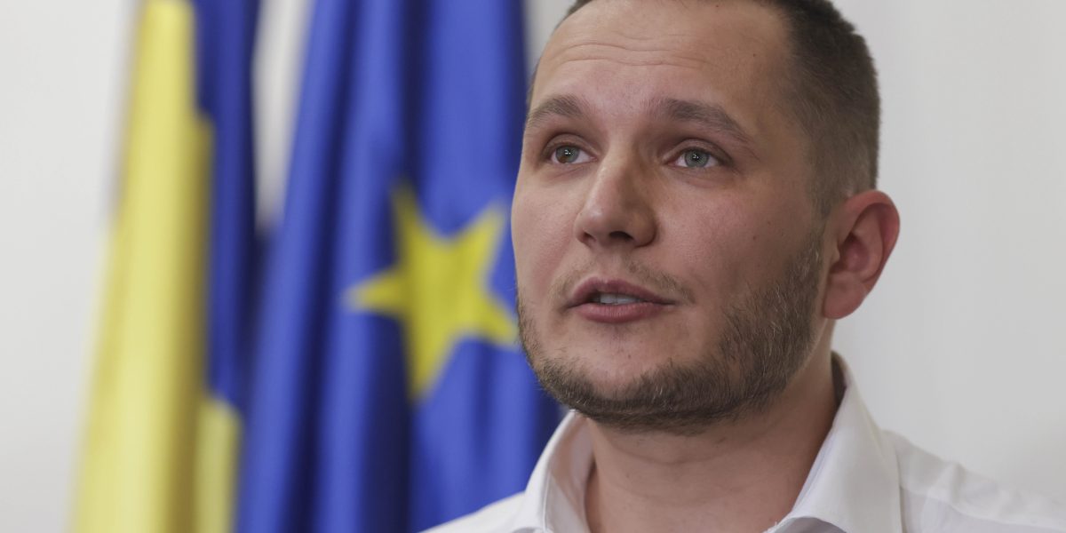 INSTANT_PREFECT_001_INQUAM_Photso_George_Calin.jpg - StiriAlese