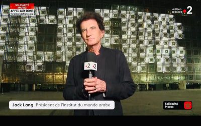 Fostul ministru francez Jack Lang, o figură emblematică a culturii și politicii din Hexagon, a anunțat recent intenția de a demisiona din conducerea Institutului Lumii Arabe (IMA) din Paris, în contextul acuzațiilor grave legate de presupuse conexiuni cu Jeffrey Epstein, miliardarul american condamnat pentru infracțiuni sexuale