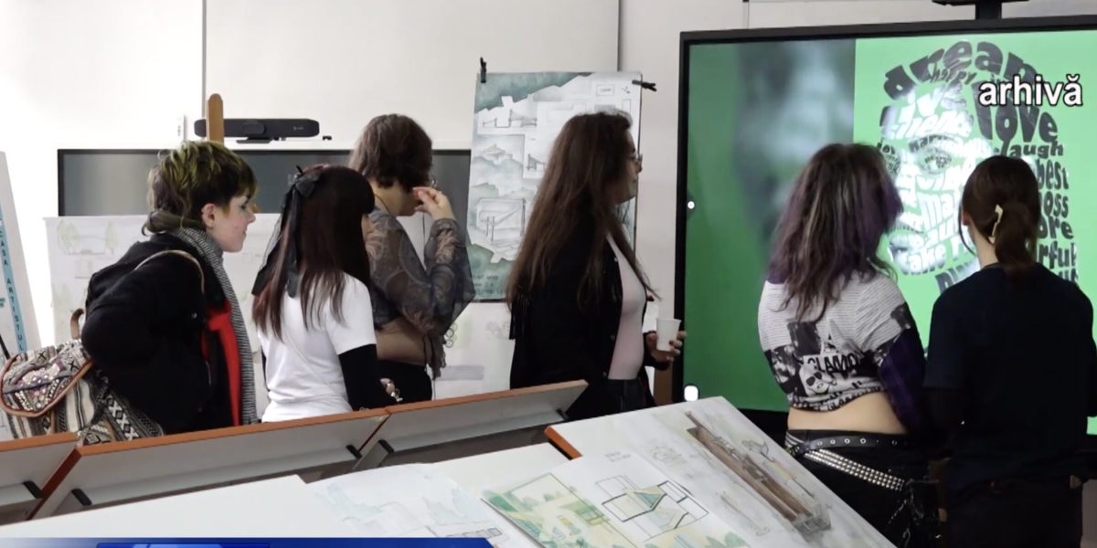 Liceul-de-Arta-din-Deva-scaled.jpg - StiriAlese