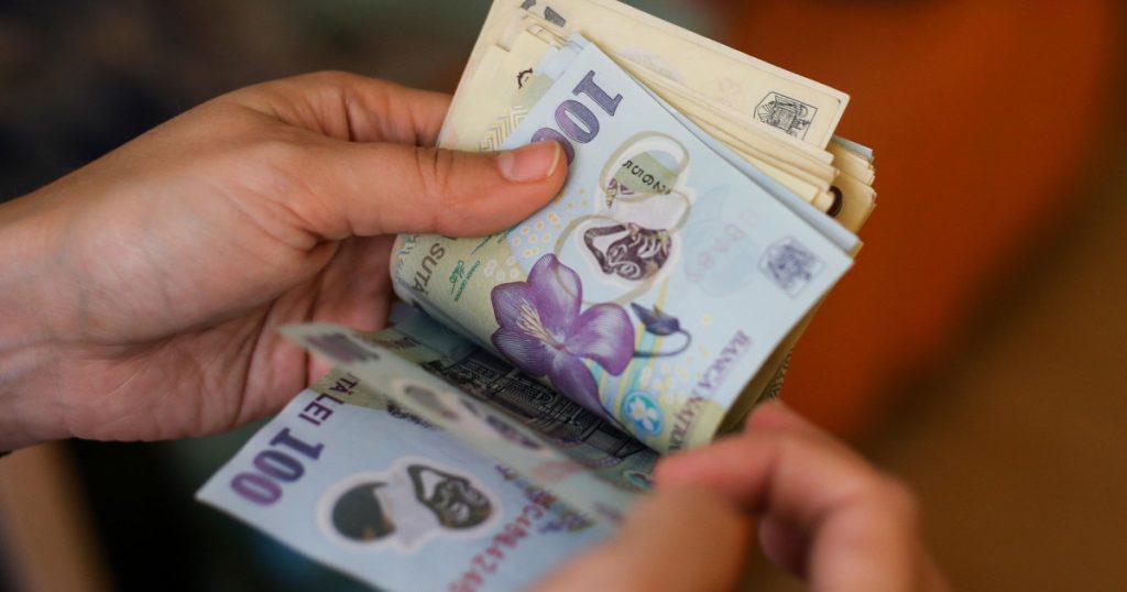 Comune la limita supraviețuirii: salariile funcționarilor depășesc veniturile locale Una din trei localități din România se află într-o situație financiară alarmantă, cheltuind mai mult pe salariile angajaților decât încasează din impozite și taxe