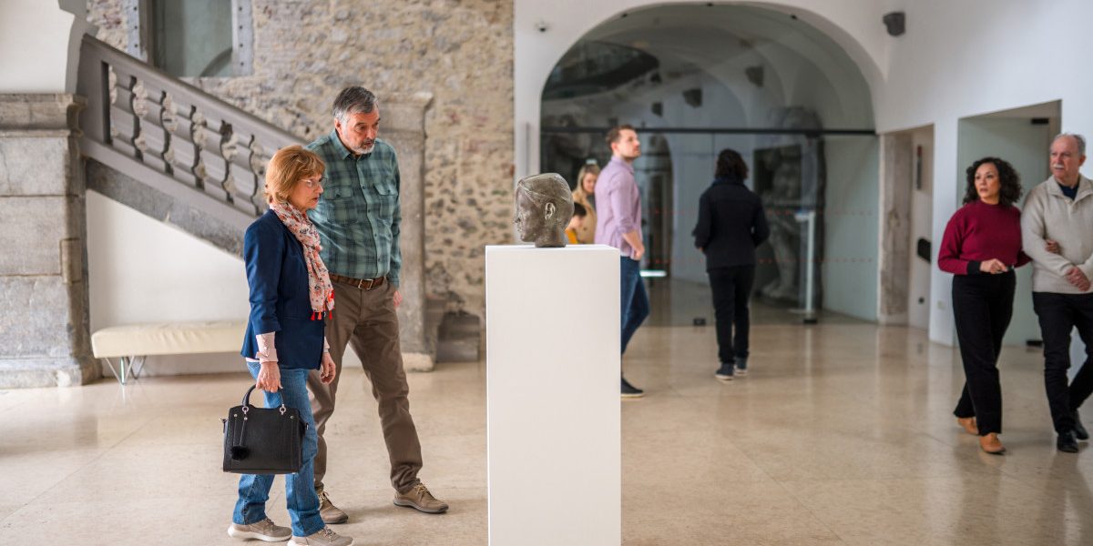 MDE2MzQxOGE2ZjMyMDM2ZmQyZTY4ZjM3NTc0MDJiM2I.thumb_.jpg - StiriAlese