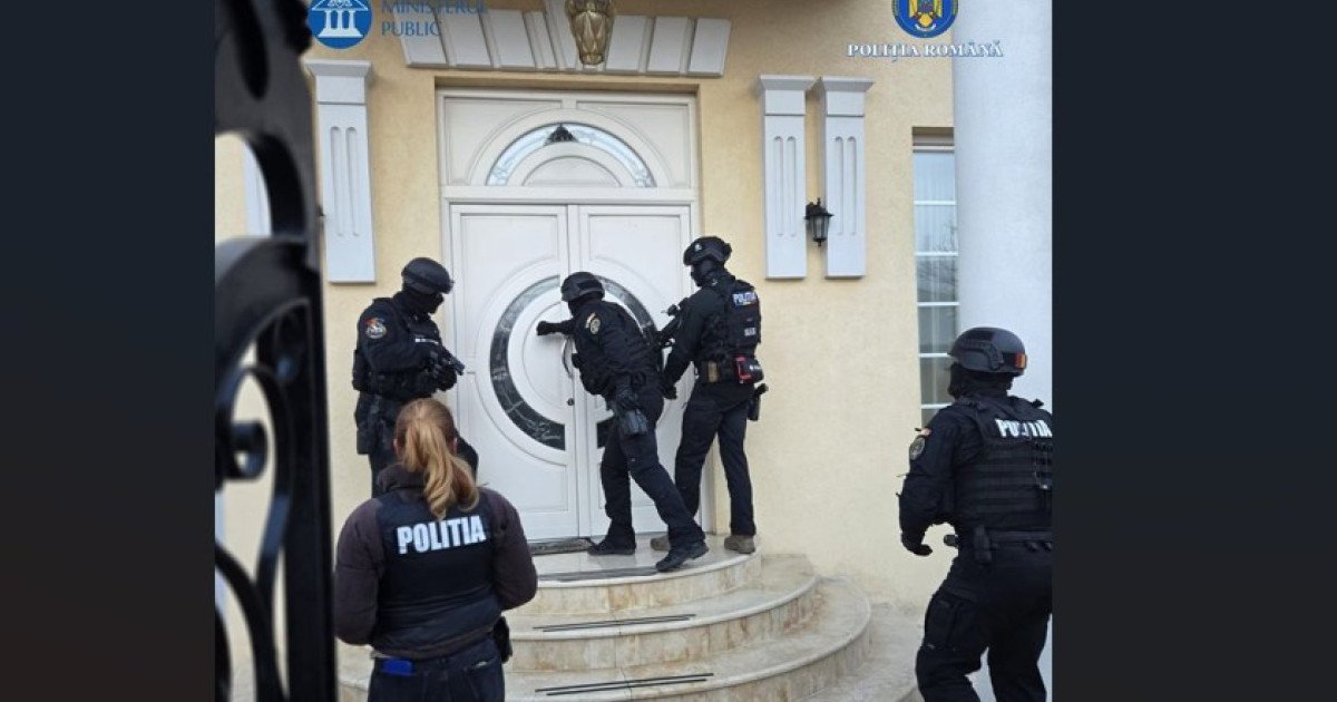 Fosta iubită a lui Adrian Kreiner, reținută în dosarul unei crime din Sibiu Fosta parteneră a omului de afaceri Adrian Kreiner, ucis în 2023, a fost reținută vineri de procurorii și polițiștii din Sibiu, într-un caz cutremurător de omor