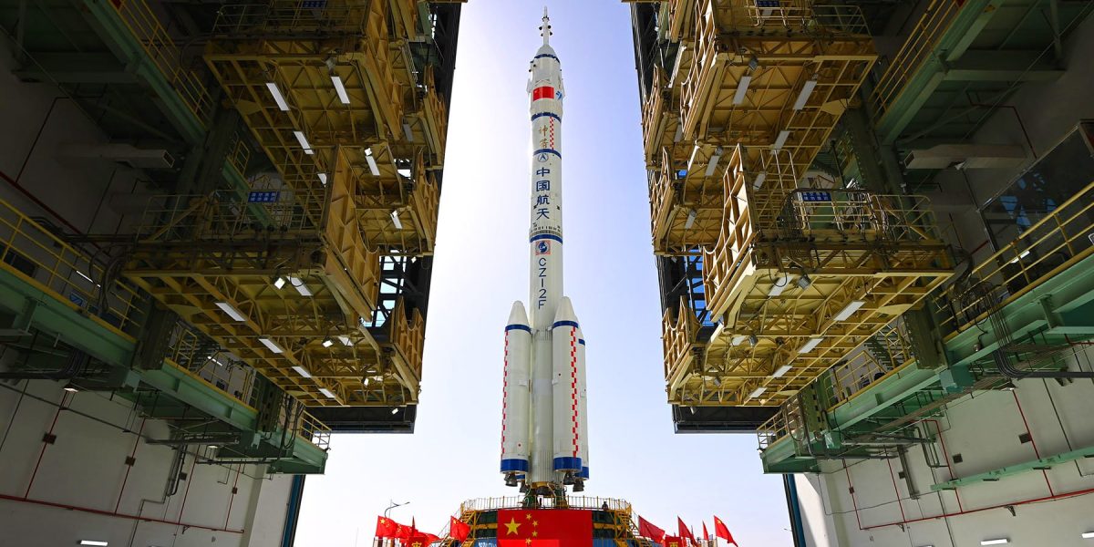 O-racheta-chineza-utilizata-pentru-explorarea-spatiului.jpg - StiriAlese