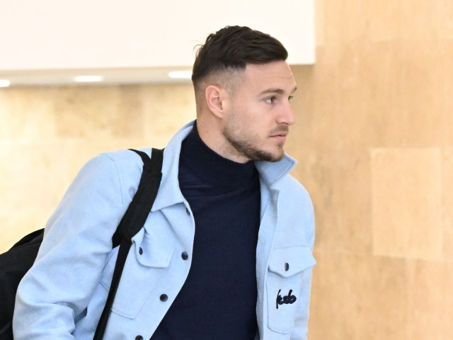 ODAmemM9MSZoYXNoPTkwNjQ5Y2FlYTE0MmNlNTcxYzc1NmY3OTczYTJhOTFm.thumb_.jpg - StiriAlese