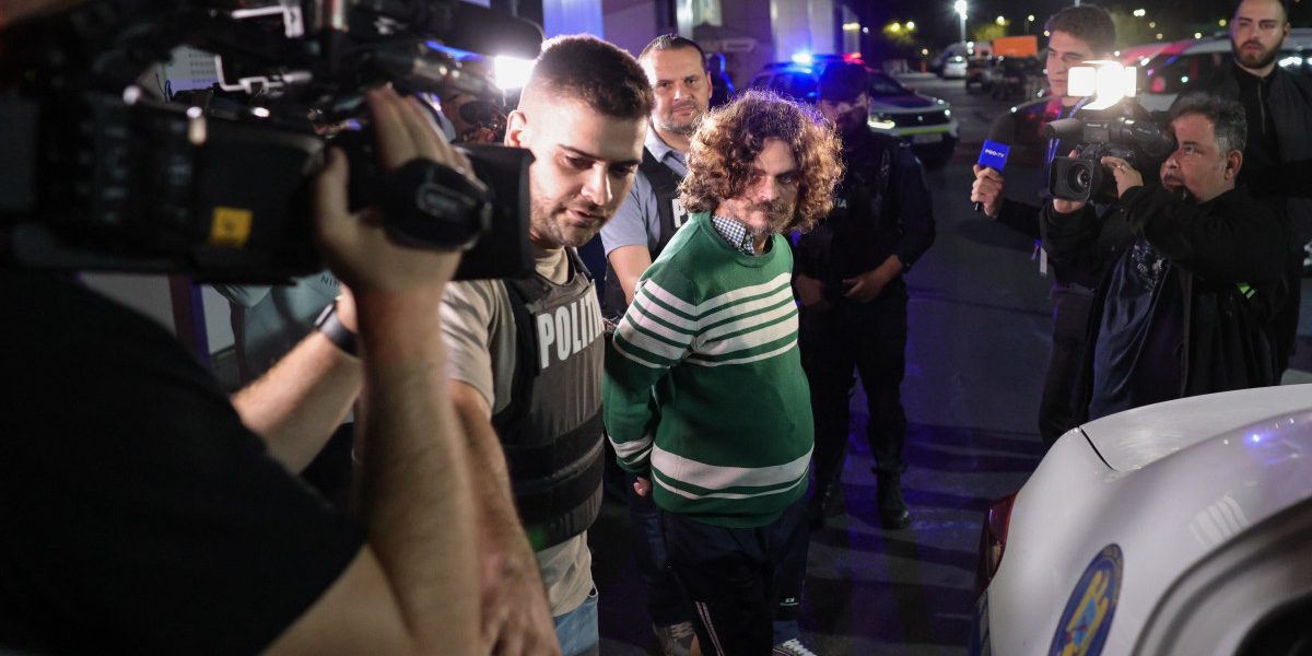 OTc5YTllY2NhZDVlNzkwNjJhNTRhNTA0NWI0MmNjMDU.thumb_.jpg - StiriAlese