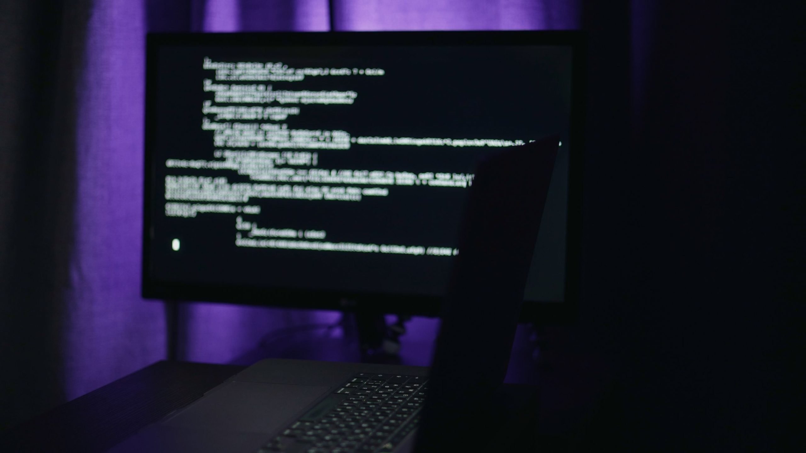 Un inginer veterano din Silicon Valley atrage atenția asupra riscurilor ascunse ale muncii asistate de inteligența artificială, avertizând că tehnologia devine, în esență, un „efect vampiric” care poate conduce la epuizare extremă