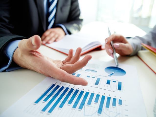 Primele cifre de la INS despre evoluţia economiei în...