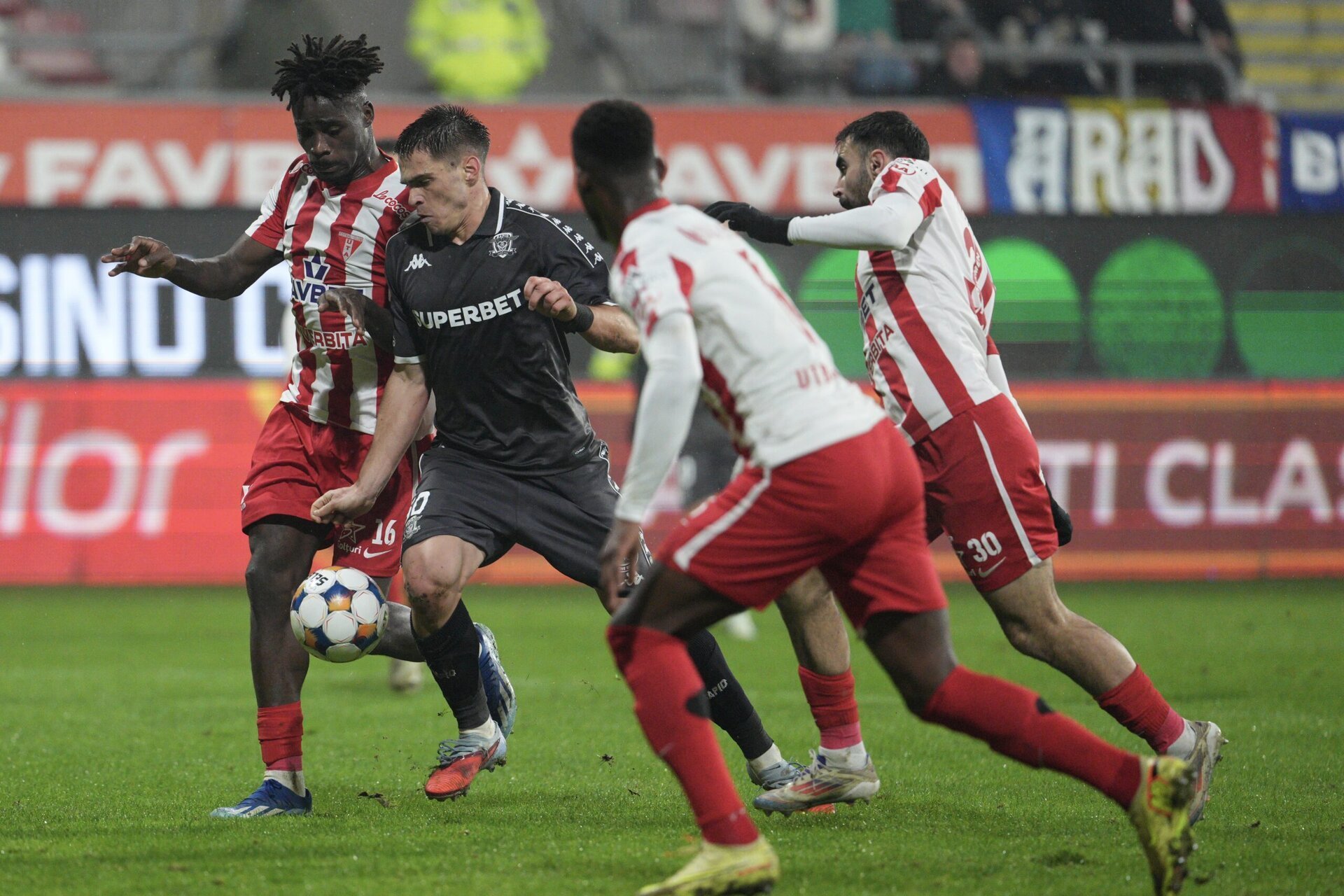 Șeful Superligii contestă reglementările UEFA: „Sprijinul e incert”