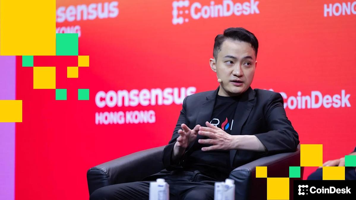 Justin Sun își propune o investiție strategică în Bitcoin, pe fondul scăderii prețului Justin Sun, fondatorul Tron, a anunțat intenția de a adăuga între 50 și 100 de milioane de dolari în Bitcoin (BTC) la rezervele blockchain-ului său