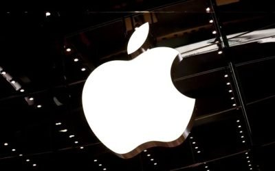 Apple va lansa până în 2027 ochelari AI, pandantiv smart și AirPods cu camere