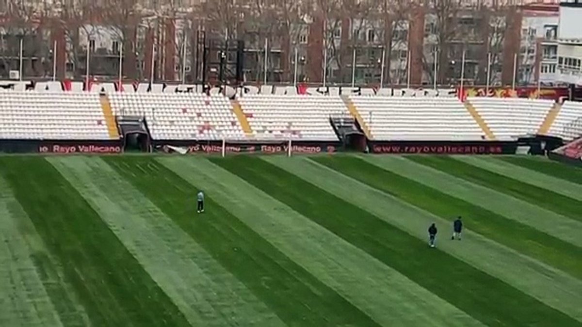 Rayo vs Oviedo, suspendat pentru protecția jucătorilor.