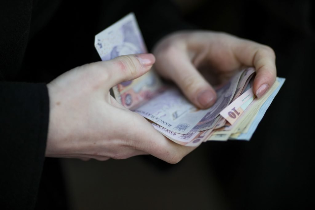 Aproape 1.000 de timișoreni au solicitat explicații despre impozitele locale; 20 de cazuri de erori tehnice în prima lună