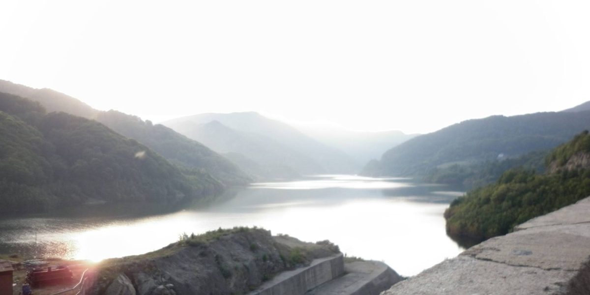 barajul-de-la-Siriu-e1658070488709.jpeg - StiriAlese