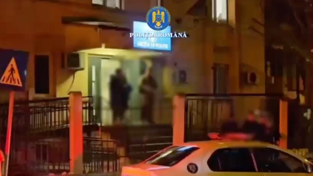 Bătăuși reținuți după agresiune în trafic în Sectorul 5