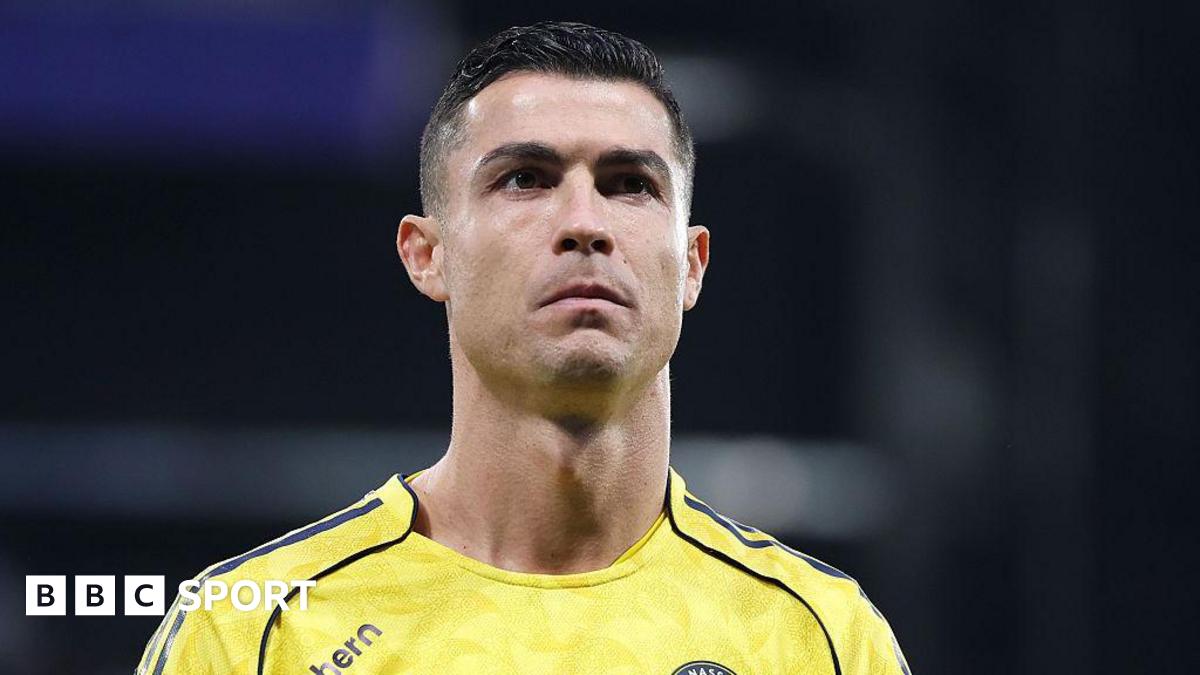 Cristiano Ronaldo: Dileme și provocări în Arabia Saudită Cristiano Ronaldo, starul portughez al fotbalului, s-a confruntat cu o cramă de emoții și frustrări din momentul în care a părăsit Europa pentru a se alătura echipei Al-Nassr în decembrie 2022