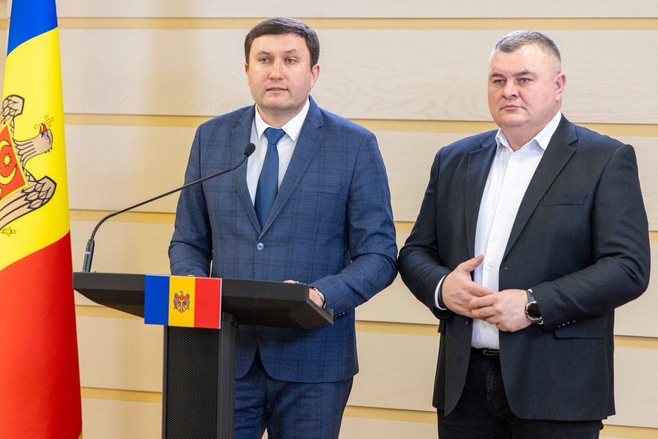 PSRM: Drumurile sunt în stare dezastruoasă, cerem anchetă urgentă!