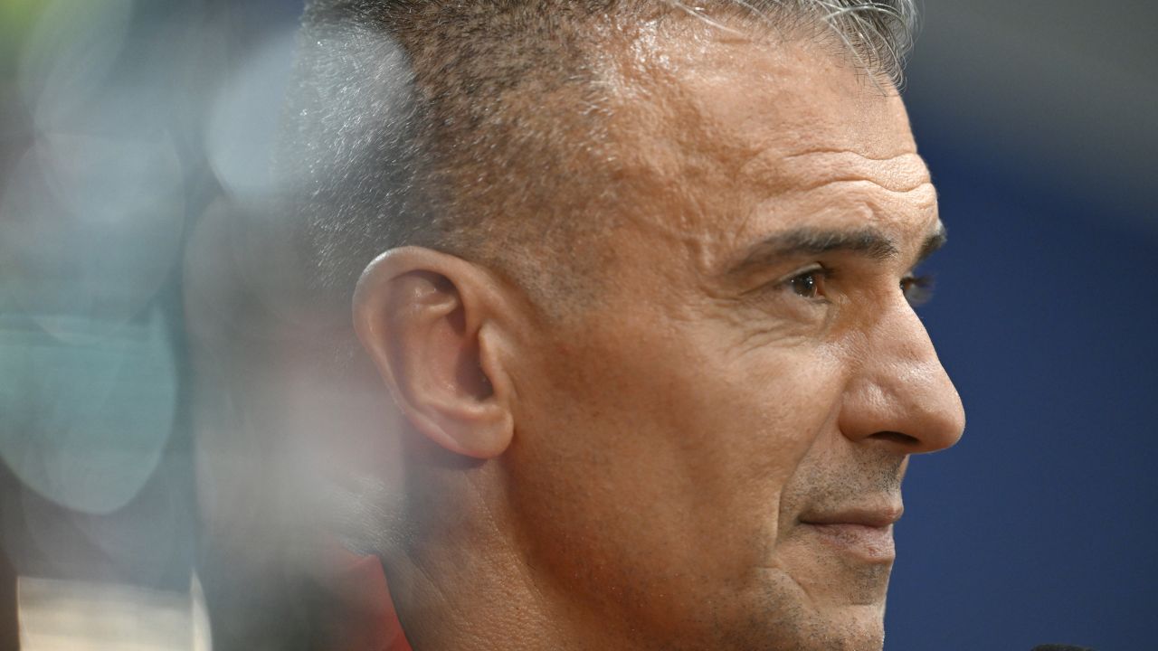 CFR Cluj în negocieri avansate pentru un transfer de marcă CFR Cluj, una dintre cele mai titrate echipe din fotbalul românesc, este pe punctul de a finaliza un nou transfer pe final de mercato