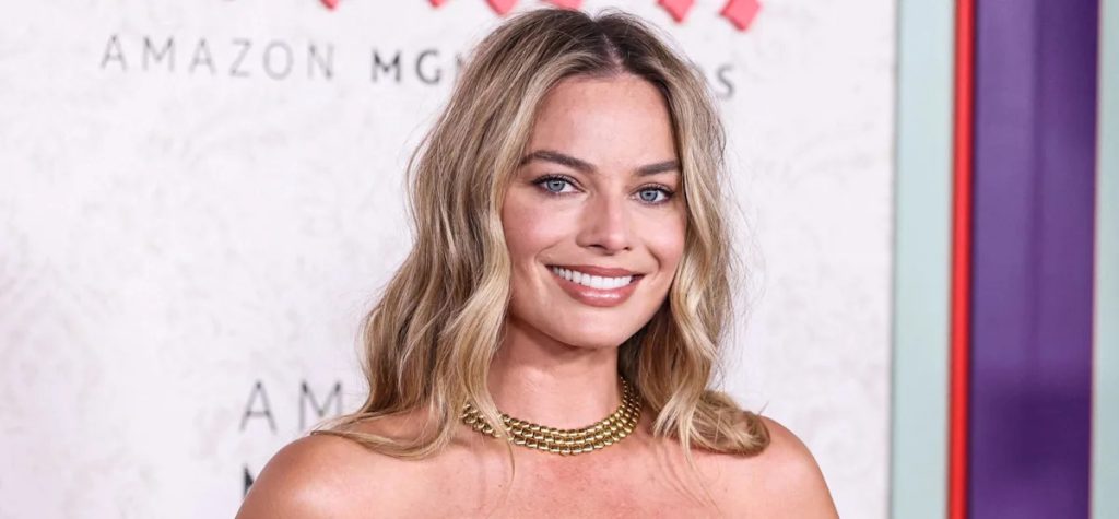 „Wuthering Heights” cu Margot Robbie și Jacob Elordi: Critici mixte înainte de lansare Filmările pentru „Wuthering Heights”, adaptarea cinematică a romanului clasic semnat de Emily Brontë, au generat anticipație ridicată, însă criticii se împart în opinii contradictorii cu privire la calitatea producției