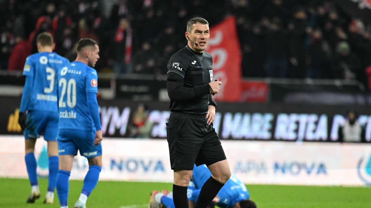 Remiză tensionată pe Arena Națională: Dinamo și Universitatea Craiova încheie la egalitate Dinamo București a reușit să obțină un punct pe teren propriu în confruntarea cu Universitatea Craiova, meci care s-a încheiat cu scorul de 1-1