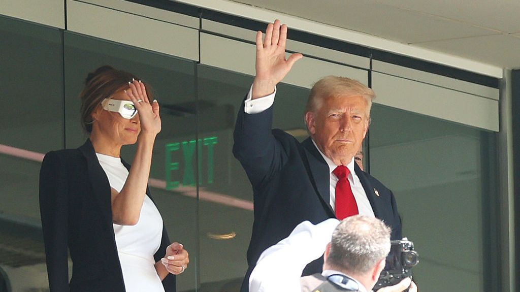 donald-trump-11.jpg - StiriAlese