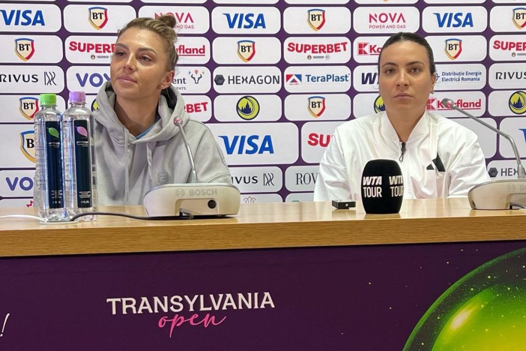 Gabriela Ruse și Jaqueline Cristian, în sferturile de finală la Transylvania Open Gabriela Ruse (28 de ani, 72 WTA) și Jaqueline Cristian (27 de ani, 35 WTA) au reușit să se califice în sferturile de finală ale turneului Transylvania Open, după o victorie convingătoare în fața favoritei numărul 4, echipa chineză formată din Qianhui Tang și Yue Yuan