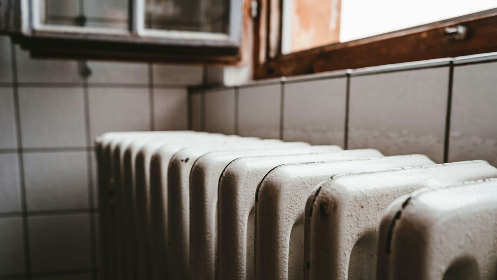 Bucureștenii pot scăpa de facturile umflate la încălzire dacă compania de termoficare nu livrează agentul termic în parametrii conveniți
