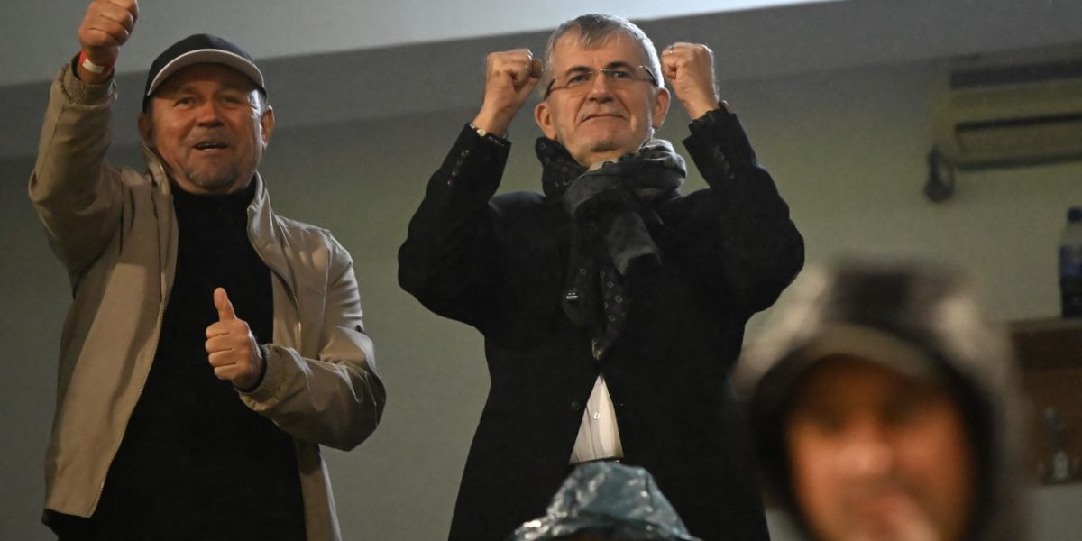 fc-botosani-uta-arad-superliga-superbet-06102025-1.jpg - StiriAlese