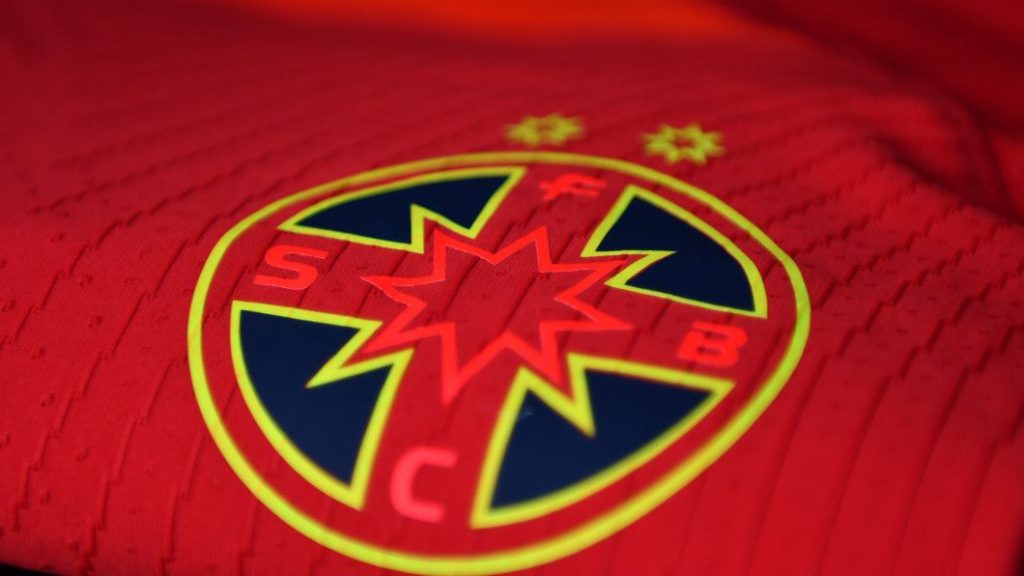 FCSB concretizează primul transfer al verii: „E cel mai bun din echipa lui!”