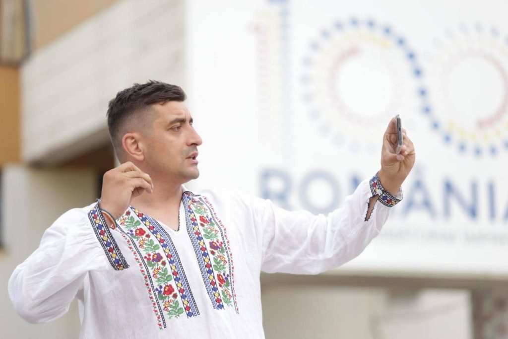 AUR propune modificarea pragului electoral pentru a îngreuna accesul UDMR în Parlament Un nou val de tensiuni politice se profilează în peisajul electoral românesc, după ce Partidul Alianța pentru Unirea Românilor (AUR) a depus la Parlament o inițiativă legislativă controversată, menită să modifice regulile pentru accederea partidelor în legislaturele naționale