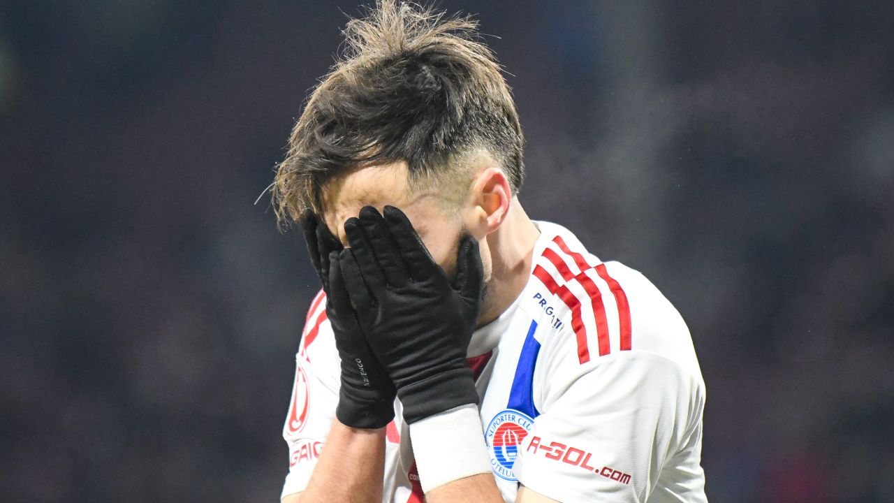 Oțelul Galați, într-o nouă etapă: Tribunalul a deschis procedura de insolvență Tribunalul Galați a hotărât deschiderea procedurii de insolvență pentru clubul de fotbal Oțelul Galați, o veste care a surprins mulți dintre fanii echipei, având în vedere statutul său de grupare emblematică în fotbalul românesc