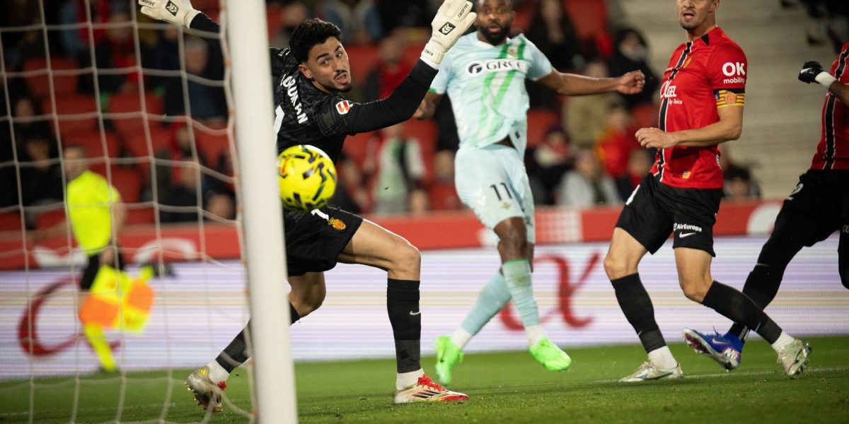 gol-de-bakambu-ante-el-mallorca-16-9-aspect-ratio-default-0_da39.jpg - StiriAlese
