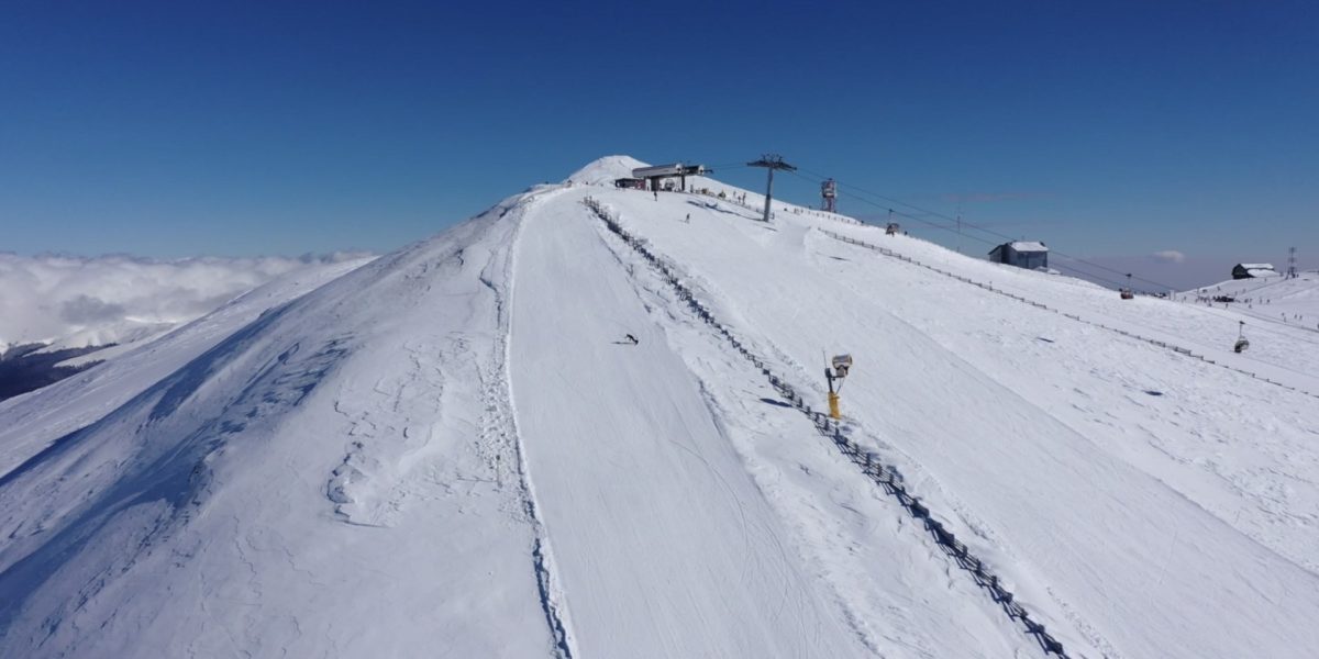 gondola-sinaia-schi-1-mai.jpg - StiriAlese