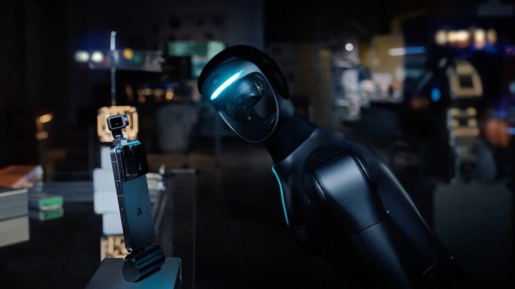 Primul model va fi lansat la MWC 2026 împreună cu „Robot Phone”