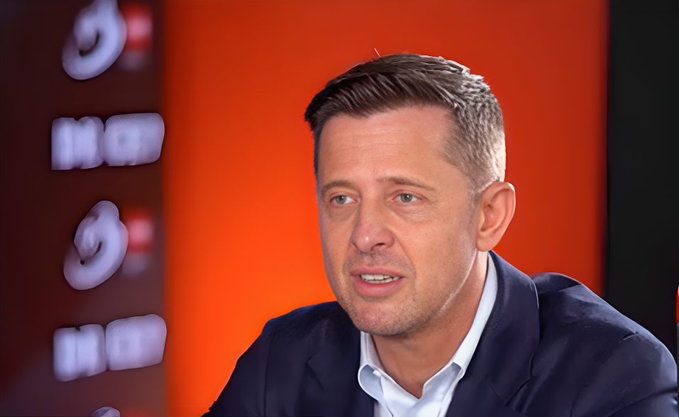 huberthumapnl-1.png - StiriAlese