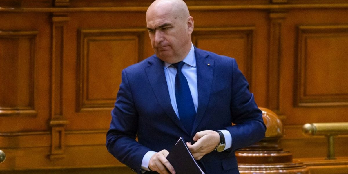 ilie-bolojan-s-a-enervat-la-parlament-cand-a-fost-intrebat-de-ceasul-purtat-va-rog-nu-mai-mintiti-es.jpeg - StiriAlese