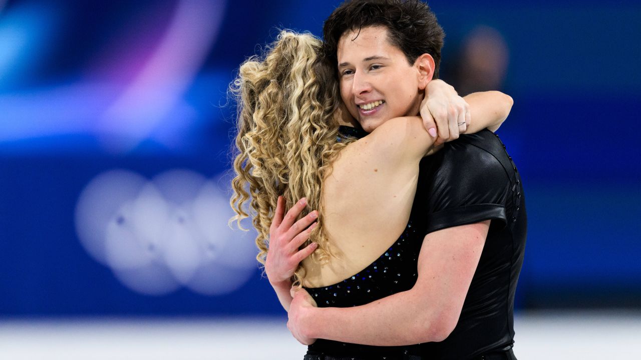 Start fulminant la Jocurile Olimpice de iarnă 2026 Jocurile Olimpice de iarnă 2026 au debutat cu mult entuziasm, aducând împreună sportivii din întreaga lume pentru a concura în cele mai prestigioase discipline de sezon