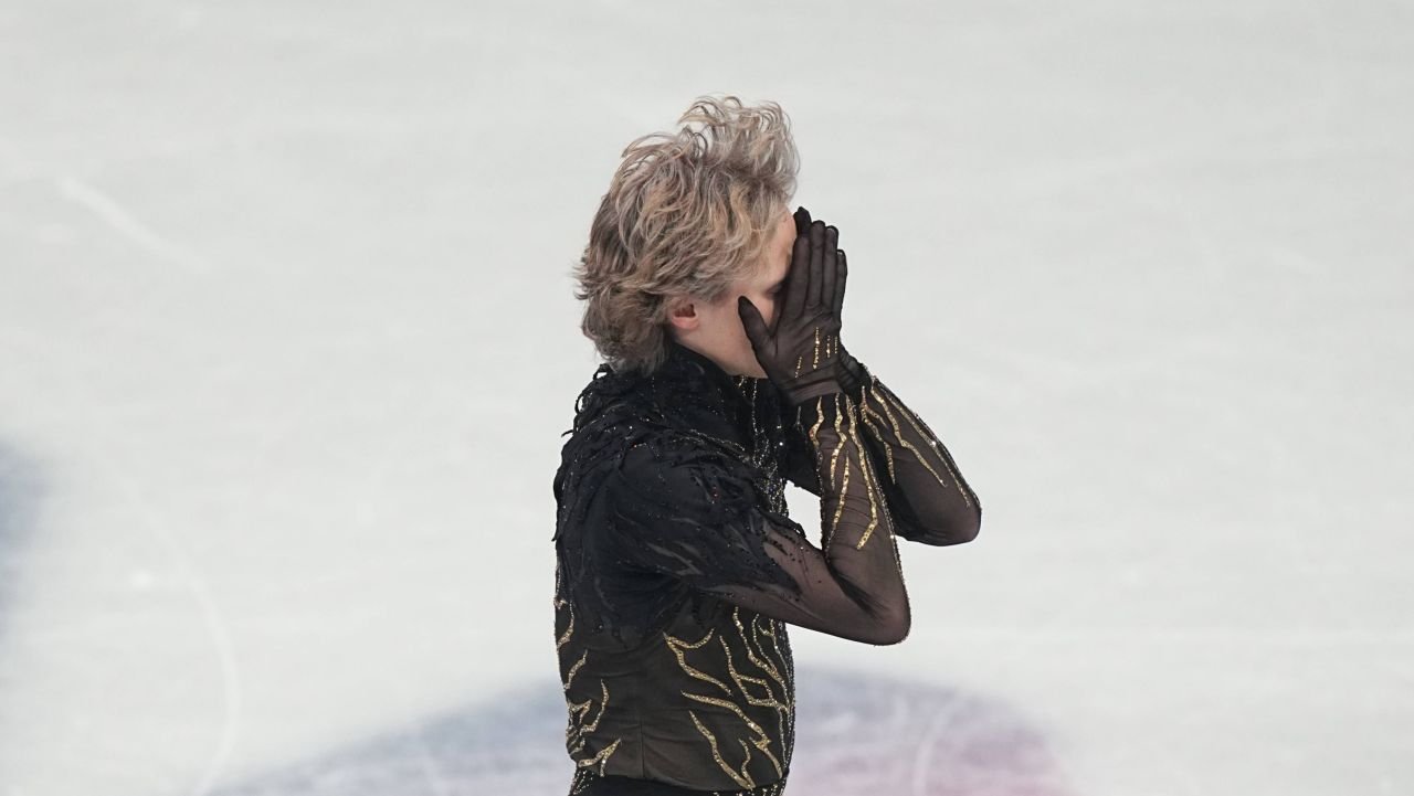 Jocurile Olimpice de Iarnă: O Competiție Plină de Surprize și Emotie Jocurile Olimpice de Iarnă continuă să captiveze prin diversitatea sporturilor și intensitatea competiției, iar ediția din acest an nu face excepție