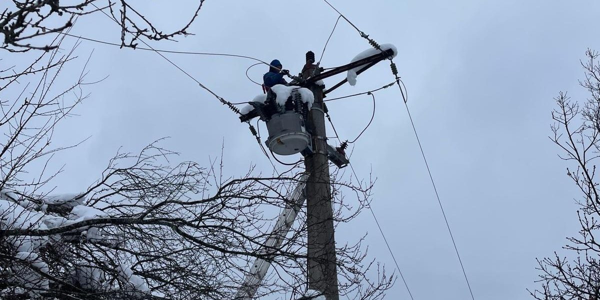 interventie-retea-electrica-foto-institutia-prefectului-alba.jpeg - StiriAlese