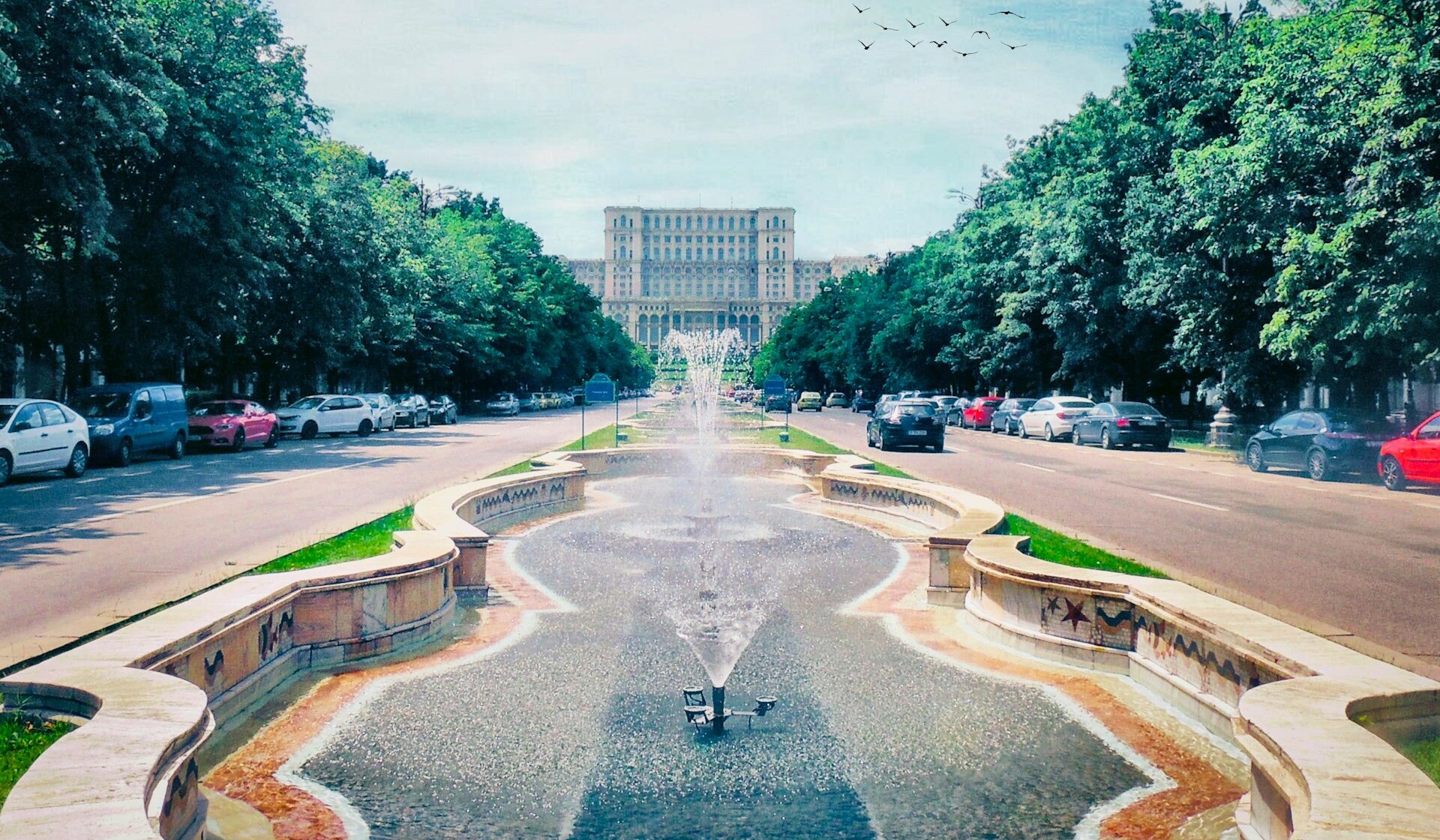 Bucureștiul devine o opțiune din ce în ce mai interesantă pentru producțiile cinematografice europene Orașele europene continuă să concureze pentru a atrage cele mai bune proiecte de filmare, iar în acest peisaj, Bucureștiul ocupă locul al 13-lea, conform unui clasament recent