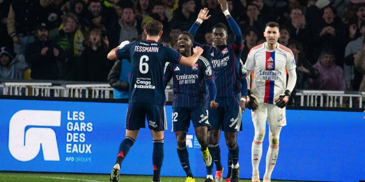 lyon-2.jpg - StiriAlese