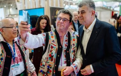 marcel-ciolacu-targ-de-turism.jpg - StiriAlese