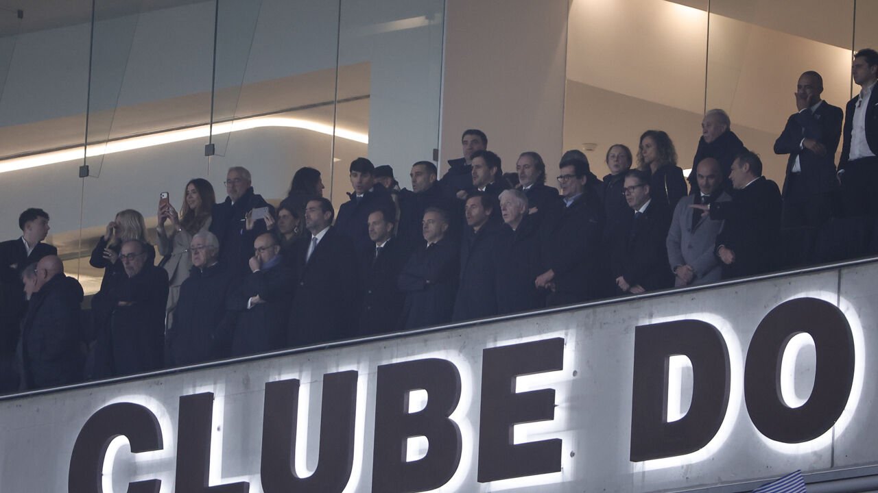 Scena mare: 22 de olheiros la duelul fotbalistic de top