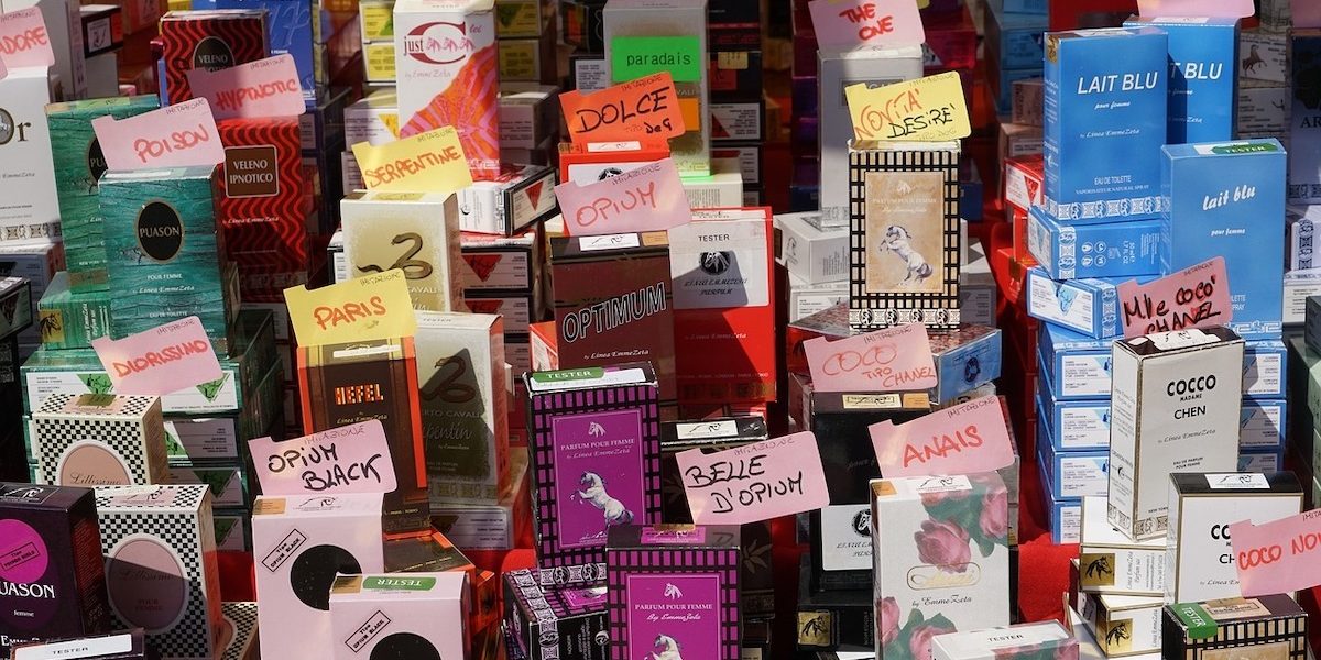 parfumuri.jpeg - StiriAlese