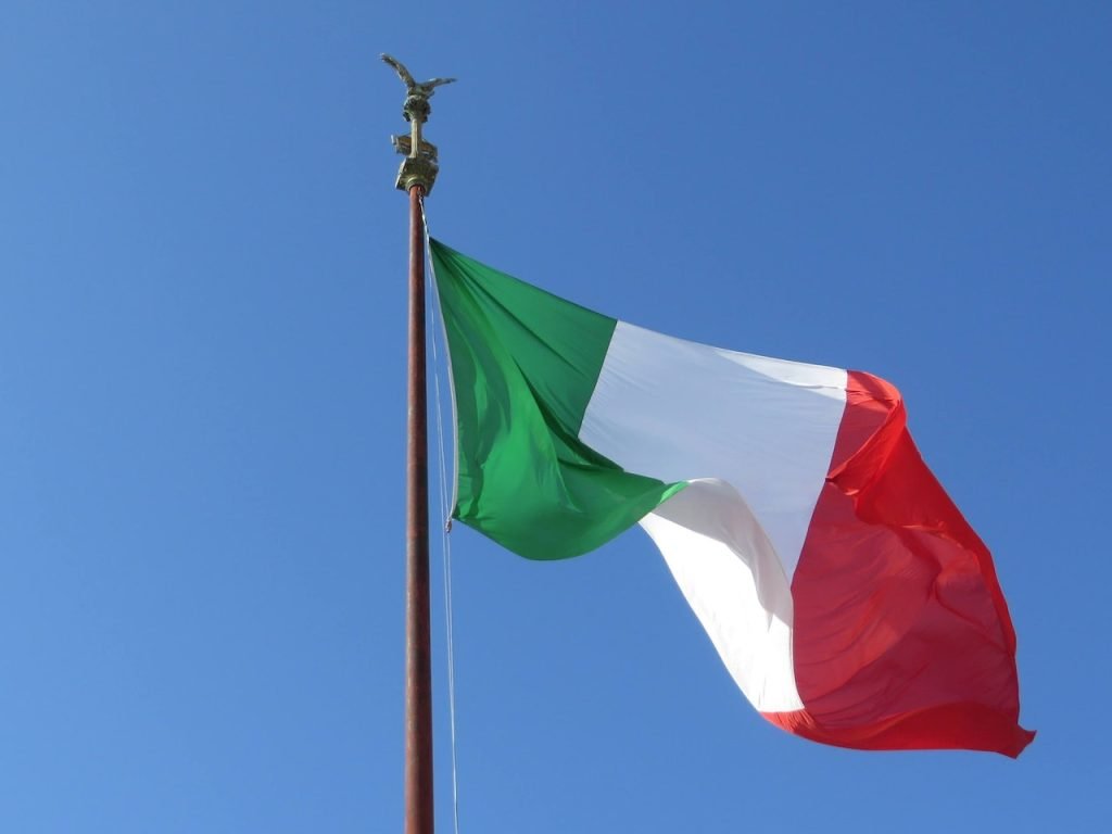 Camera Deputaților de la Roma a aprobat în unanimitate legea care stabilește noile reguli pentru raporturile dintre Statul Italian și Episcopia Ortodoxă Română din Italia, marcând un moment important pentru comunitatea românească de aici și pentru relațiile dintre cele două entități