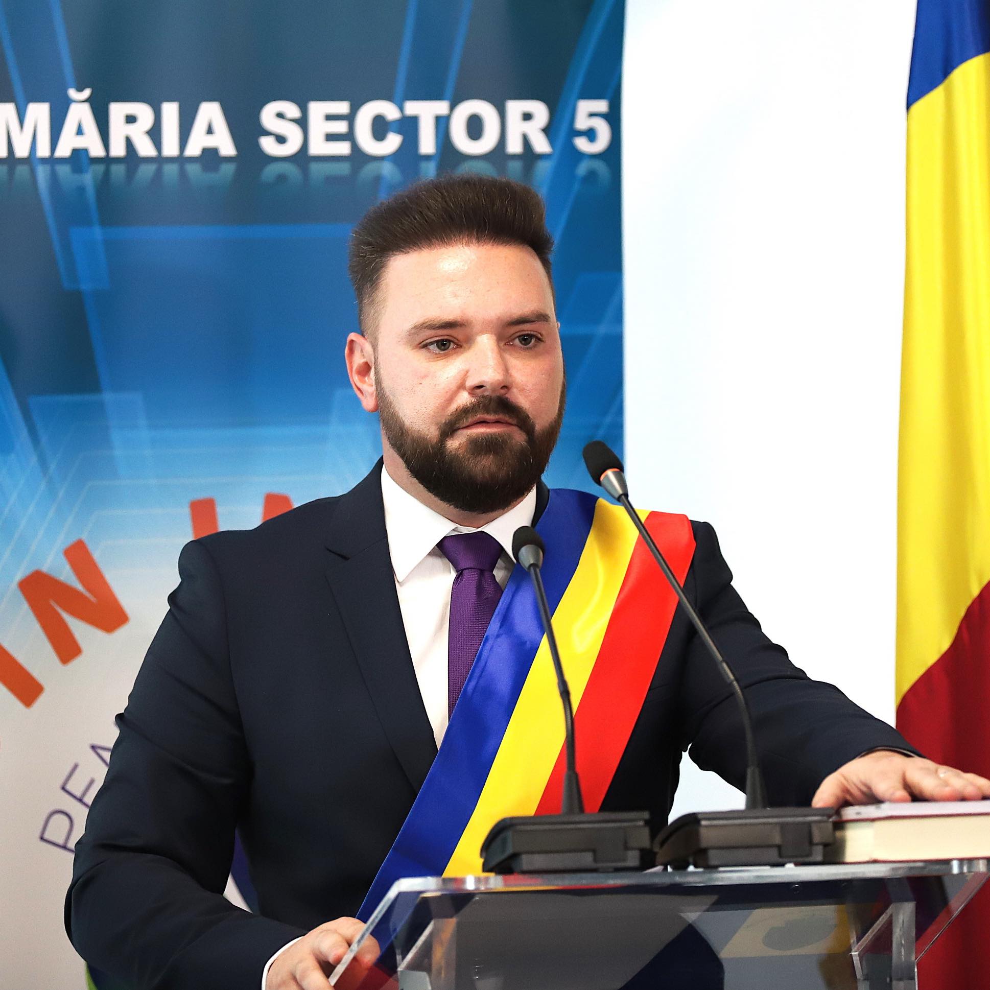 Percheziții de amploare la Primăria Sectorului 5, într-un dosar care a zguduit scena corupției din administrația bucureșteană, confirmând faptul că anchetele anticorupție își intensifică activitatea atât în Sectorul 3, cât și în sectorul vecin