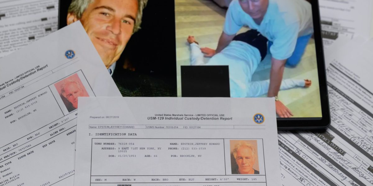 Guvernul britanic va dezvălui documente confidențiale privind numirea lui Andrew, parlamentarii cerând responsabilitate din partea monarhiei