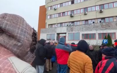 protest-petromidia.jpg - StiriAlese