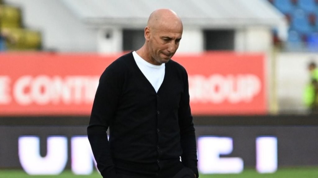 Victorie convingătoare pentru Universitatea Cluj în Superligă Universitatea Cluj a demonstrat sâmbătă seara că este în plină formă, învinsând pe teren propriu gruparea Csikszereda FK cu un impresiv 4-1
