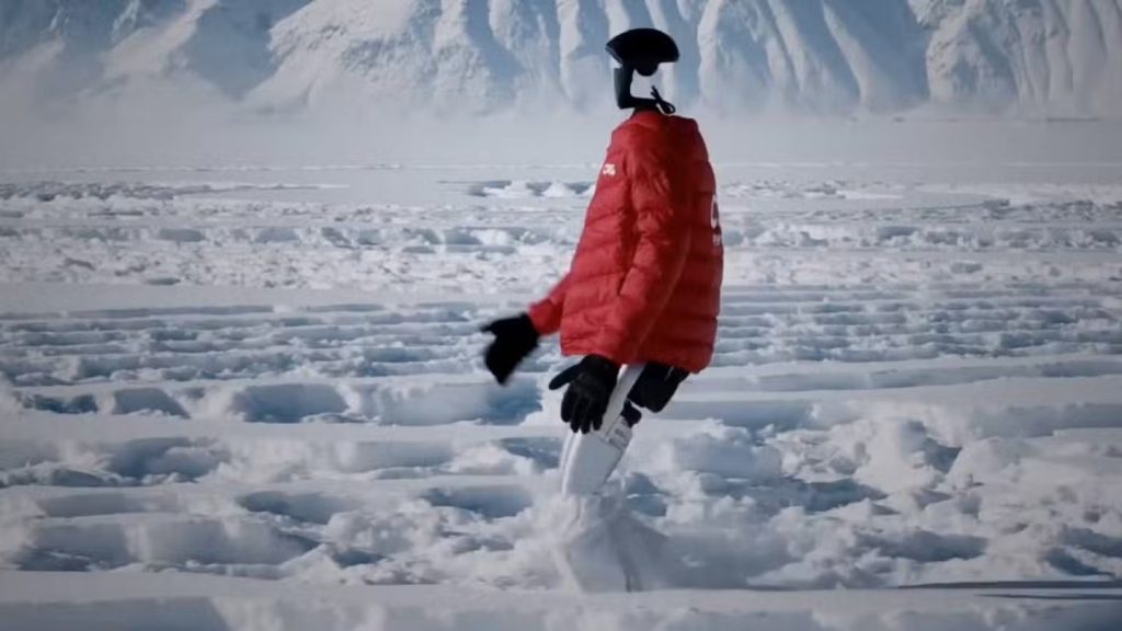 Robotul umanoid rezistă la -47,4°C în deșertul din Xinjiang, o demonstrație care redefinește limitele tehnologiei în condiții extreme Într-un moment în care industria roboticii promite tot mai multă prezență în fabrici, depozite și locuințe inteligente, câteva eșantioane undertestarea condițiilor din teren reușesc să arate dacă aceste promisiuni pot fi onorate în lumea reală